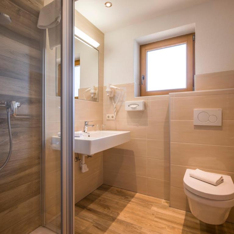 Hotel Gasthof Jäger Zillertal - Comfort Doppelzimmer - 1