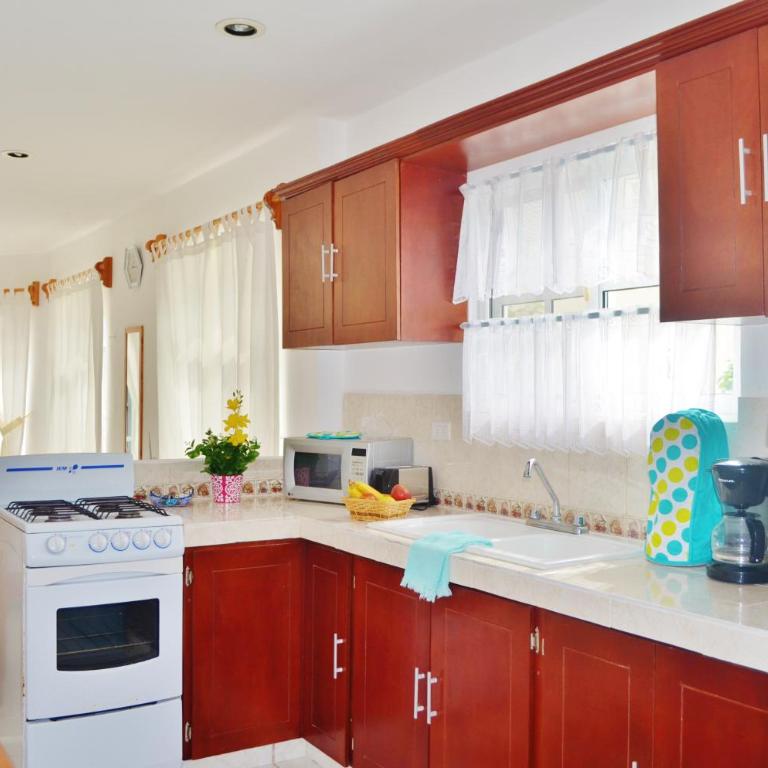 Corales Suites - Junior Suite with Garden View - 8