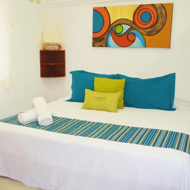 Corales Suites - Two-Bedroom Suite with Garden View - 5