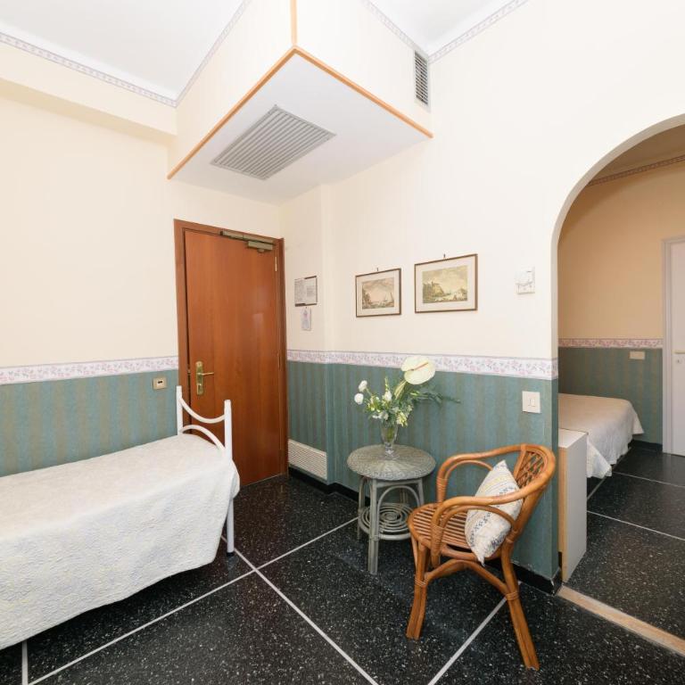 Hotel Morchio Mhotelsgroup - Camera Tripla - 2