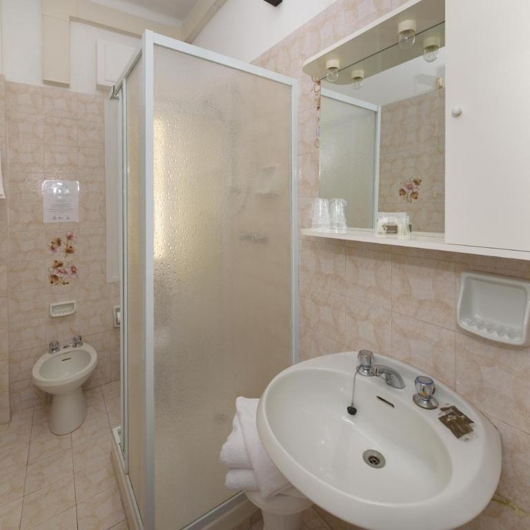 Hotel Morchio Mhotelsgroup - Camera Matrimoniale/Doppia con Letti Singoli - 18