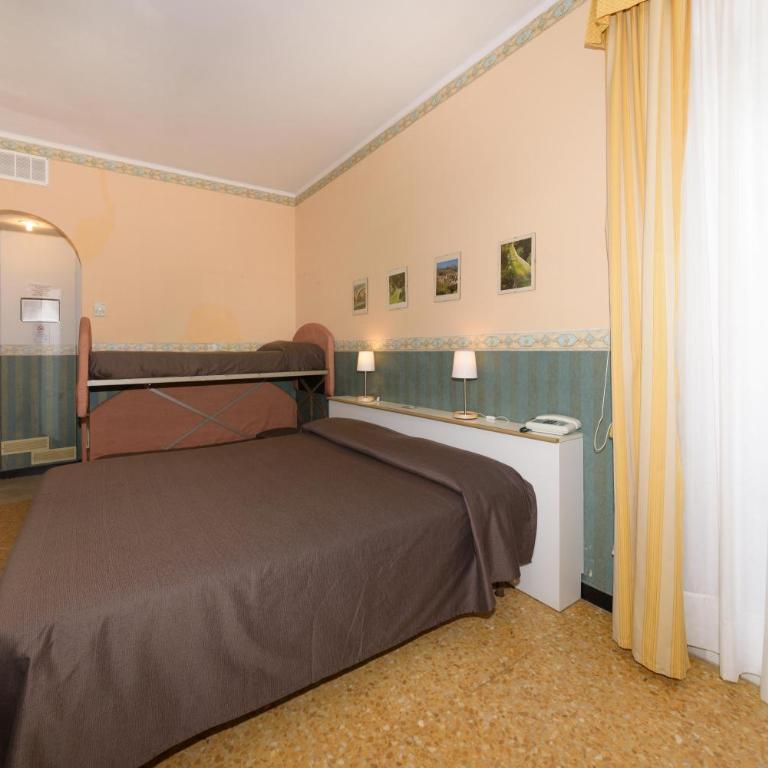 Hotel Morchio Mhotelsgroup - Camera Quadrupla - 2