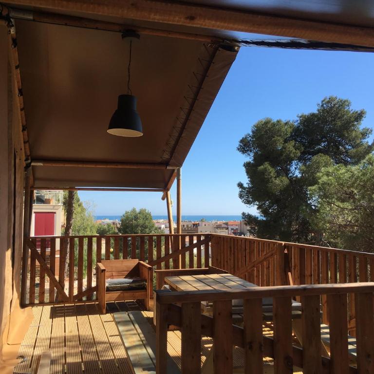 Glamping Lodge Estartit - Two-Bedroom Bungalow - 2