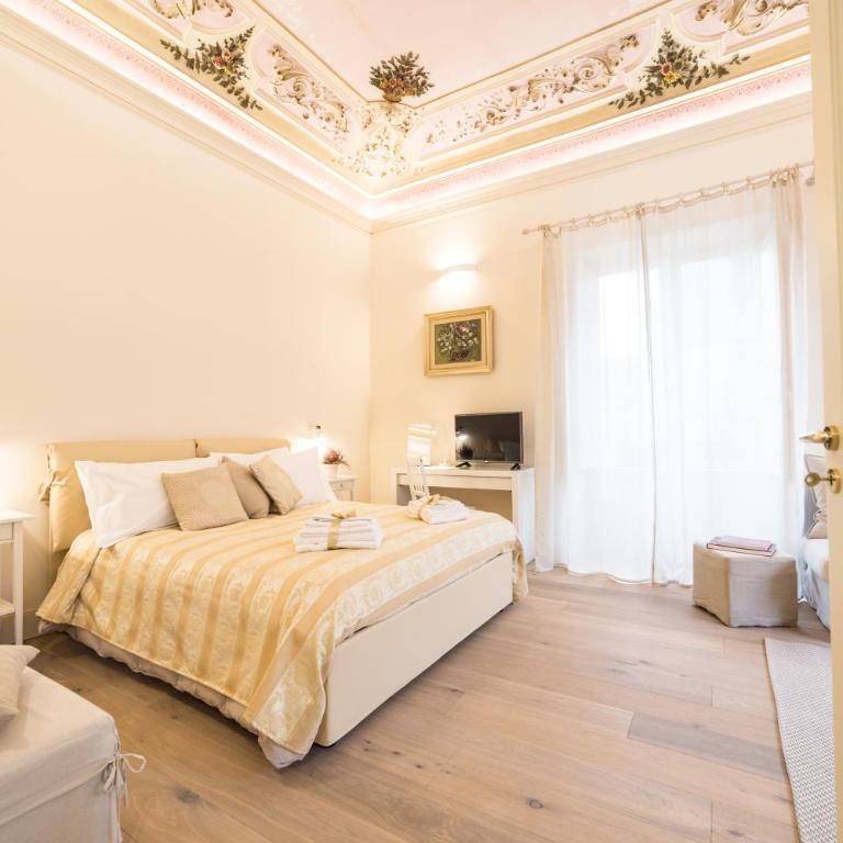 Il Leone Blu - King Suite with Balcony - 1