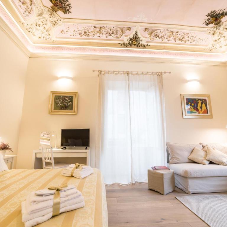 Il Leone Blu - King Suite with Balcony - 2