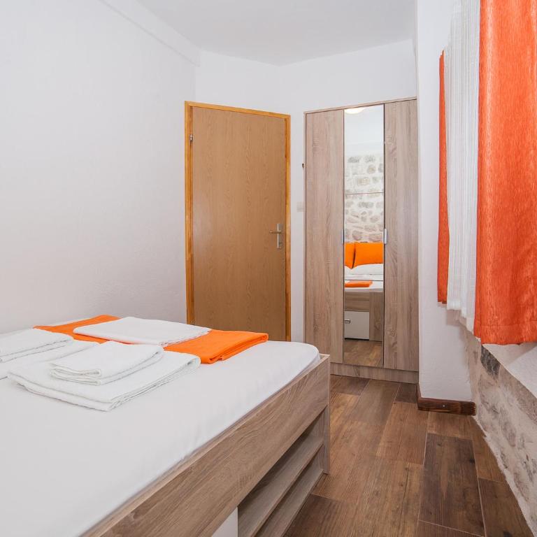 Apartments Ana - Comfort One Bedroom Apartment - 5