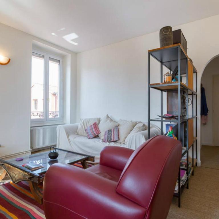 T3 55m2 & Garage, proche Saône, et 5 min Vieux Lyon via Metro D - Appartement 2 Chambres - 6