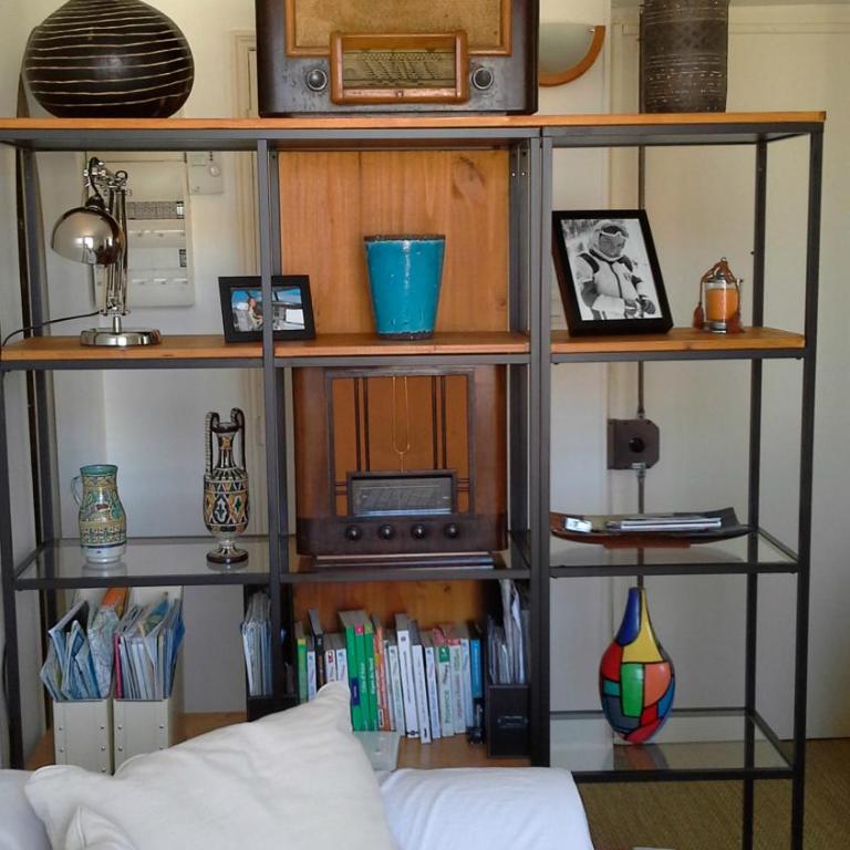 T3 55m2 & Garage, proche Saône, et 5 min Vieux Lyon via Metro D - Appartement 2 Chambres - 4
