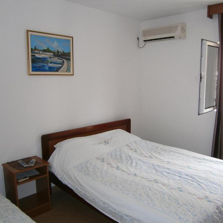 Mijovic Apartments - Dvokrevetna Soba sa Bračnim Krevetom i Balkonom - 5