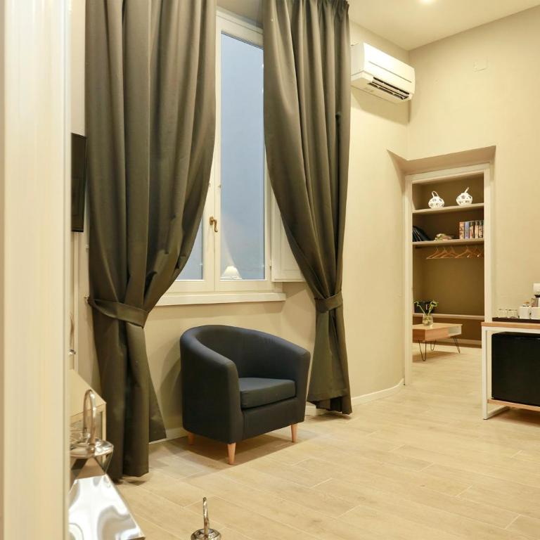 Tornabuoni Boutique - Camera Familiare con Bagno Privato - 8