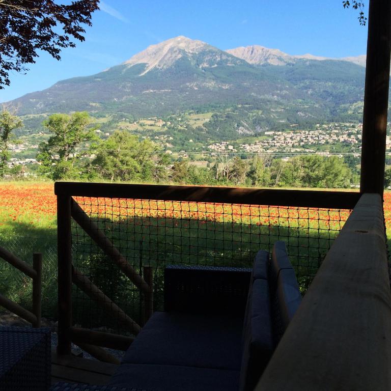 Camping Les Grillons - Bungalow - Vue sur Jardin - 3