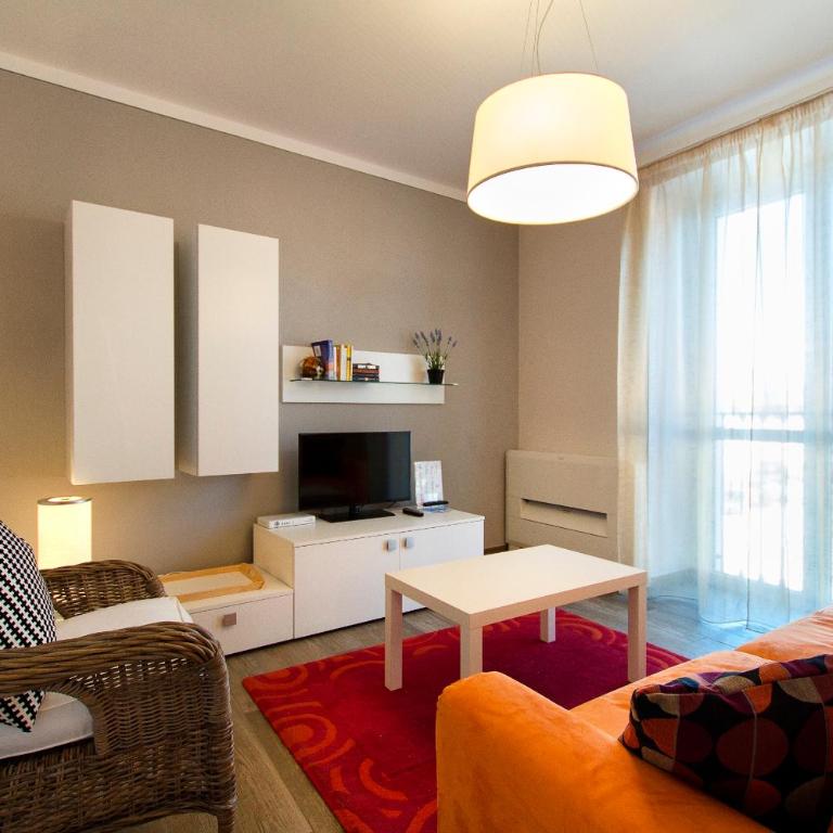 Apartments La Lombarda Centro Storico Stresa - One-Bedroom Family Apartment - 18
