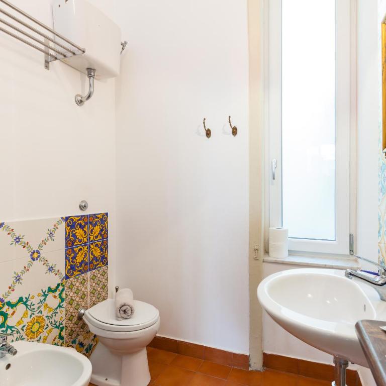 Don Pedro Rooms Vicerè di Toledo in the city center - Camera Matrimoniale con Bagno Privato Esterno - 10