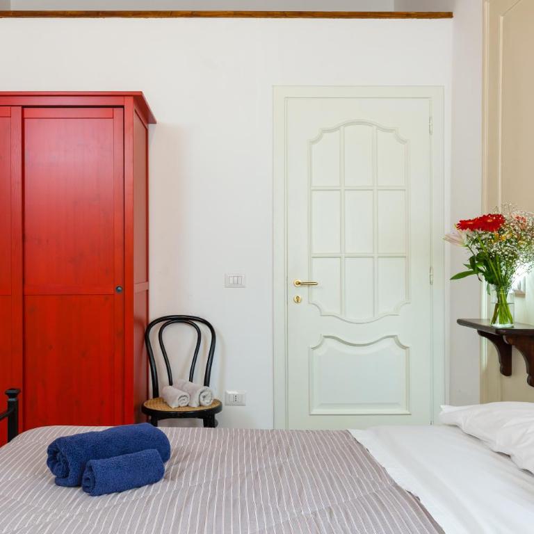 Don Pedro Rooms Vicerè di Toledo in the city center - Camera Matrimoniale con Bagno Privato Esterno - 15