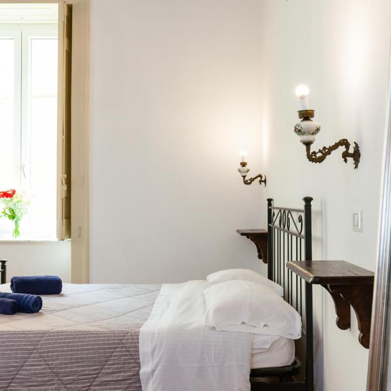 Don Pedro Rooms Vicerè di Toledo in the city center - Camera Quadrupla con Bagno Privato - 16