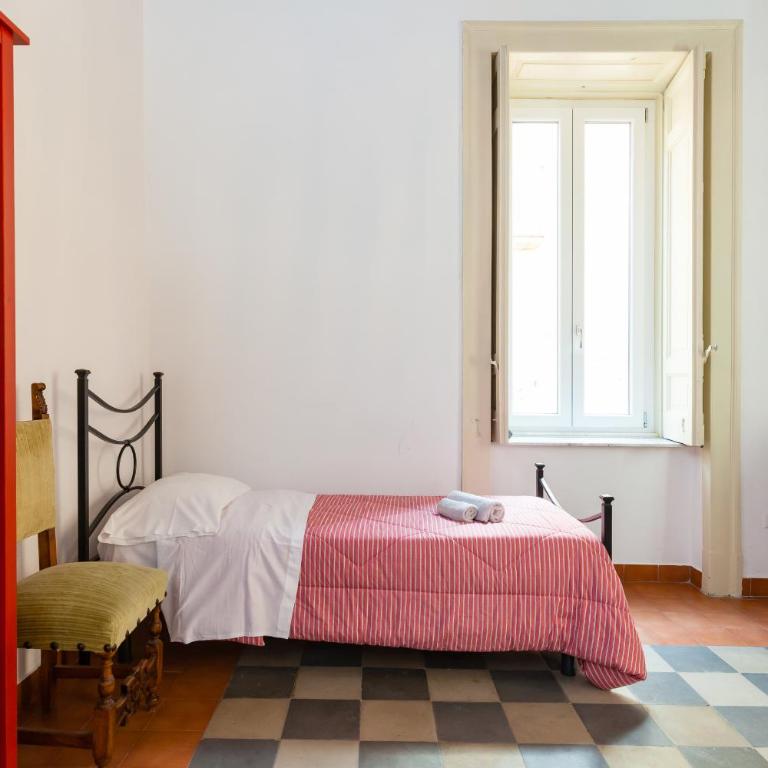 Don Pedro Rooms Vicerè di Toledo in the city center - Camera Quadrupla con Bagno Privato - 29