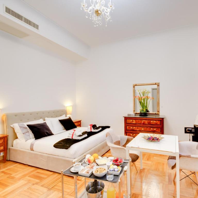 Queen Palace Suites - Deluxe Double Room - 3