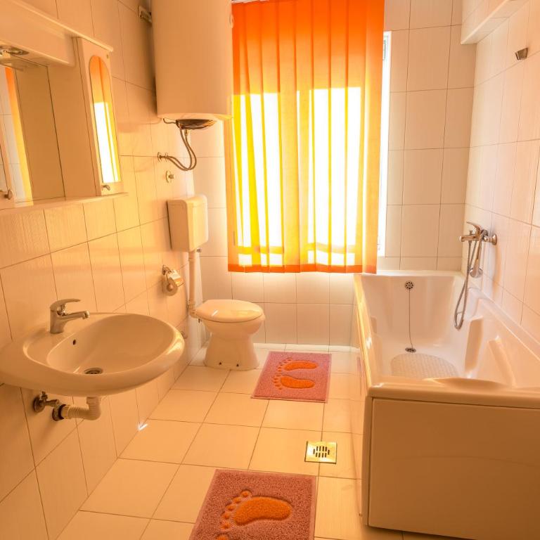 Apartmani Spaic - Deluxe Apartment - 6