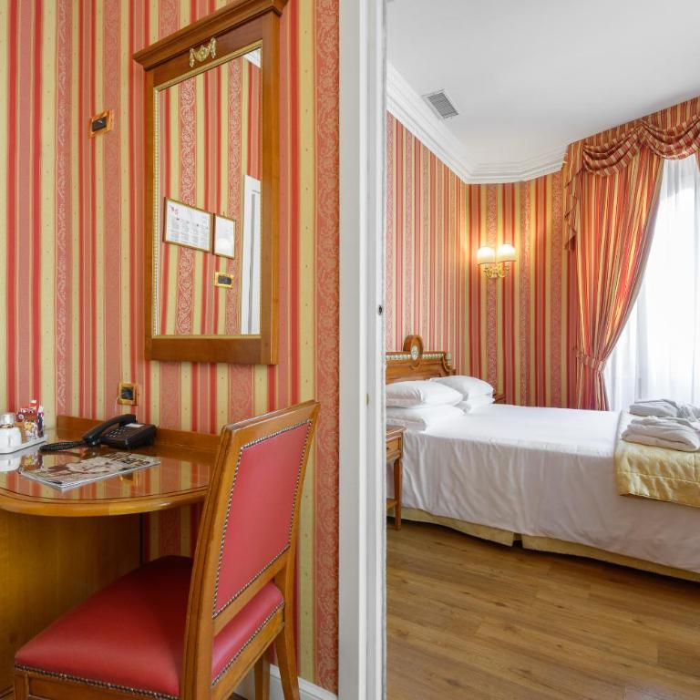 Gambrinus Hotel - Family Room - 2