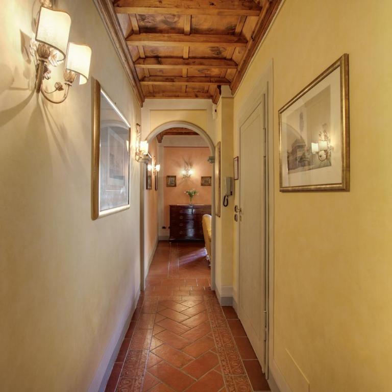 Pergola Apartment - Two-Bedroom Apartment with Balcony - 14
