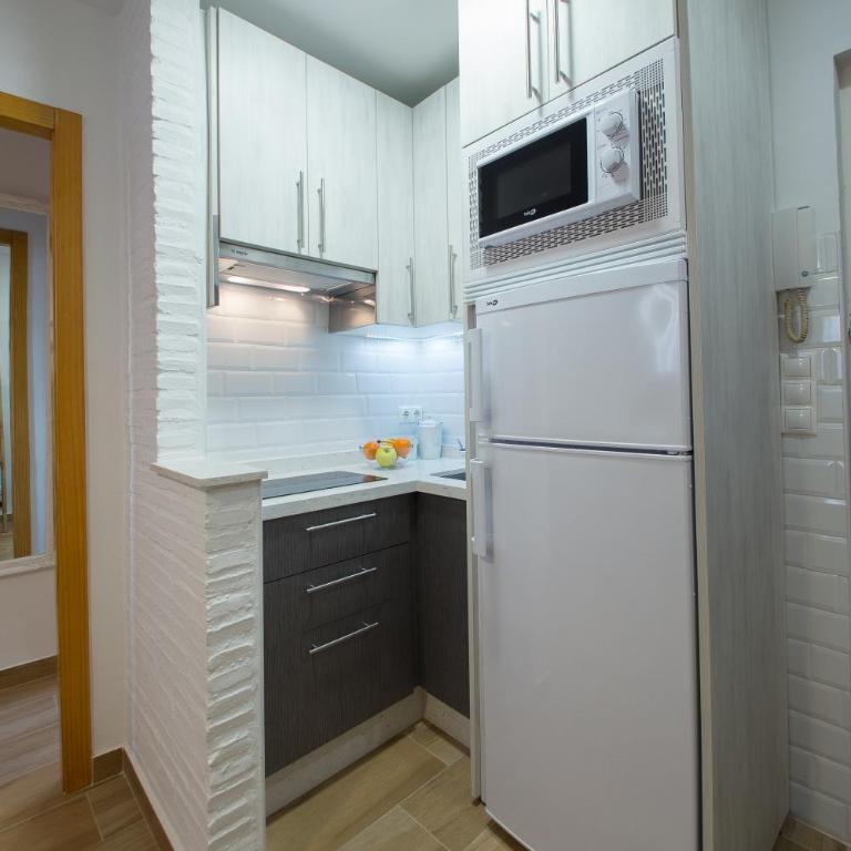SunShine Plaza Abades - Apartamento de 1 dormitorio - 7