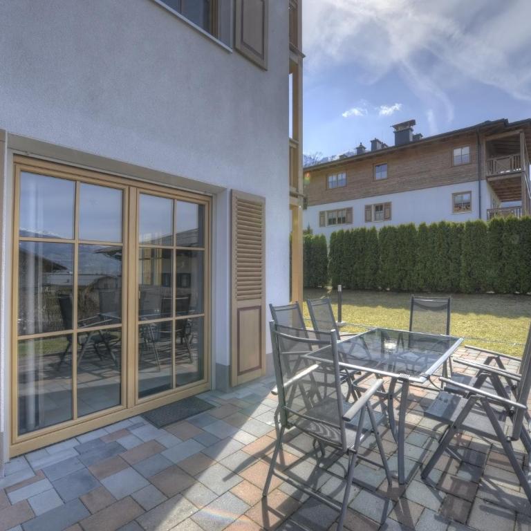 Residenz an der Burg by Kaprun Rentals - Apartment mit 2 Schlafzimmern mit Terrasse und Bergblick - 1