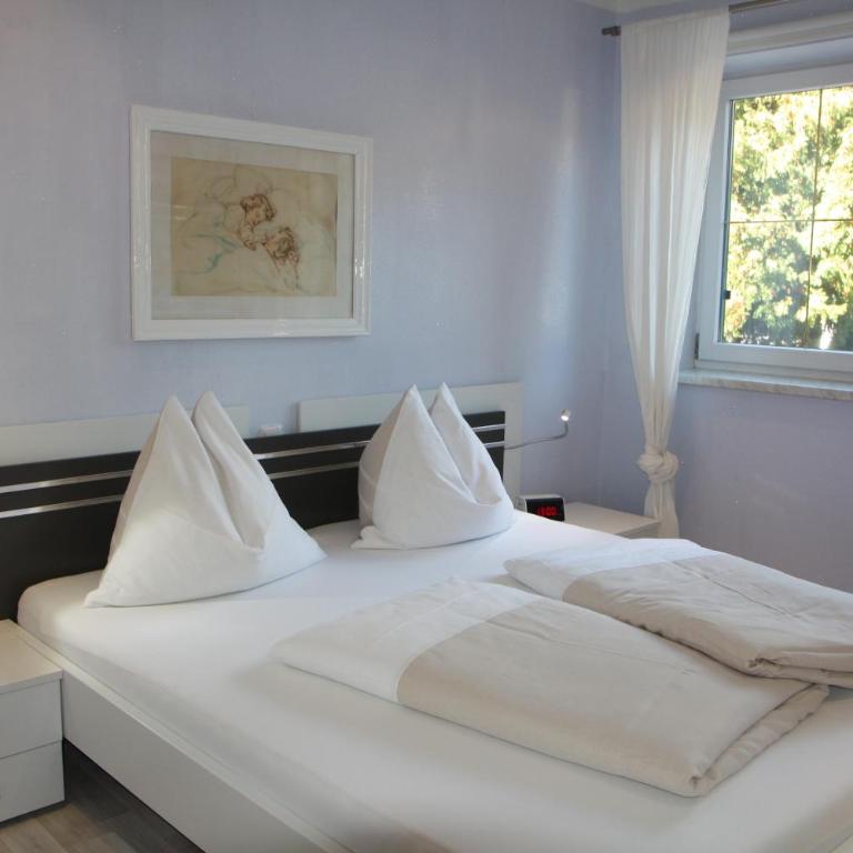 Ferienwohnung Gabriele - Apartment mit 3 Schlafzimmern und Terrasse - 2
