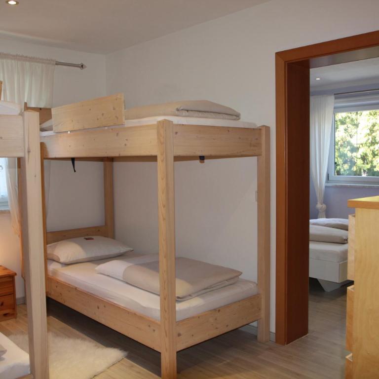 Ferienwohnung Gabriele - Apartment mit 3 Schlafzimmern und Terrasse - 11