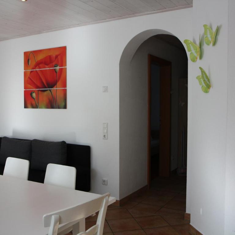 Ferienwohnung Gabriele - Apartment mit 3 Schlafzimmern und Terrasse - 13