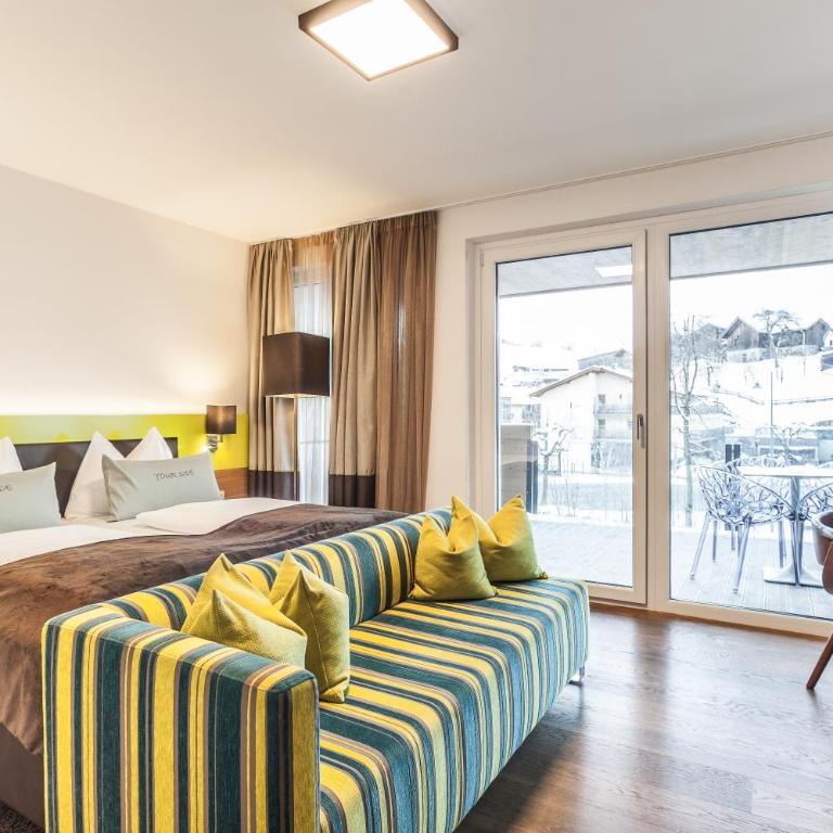 LEDERER Boutique Hotel - Familienzimmer mit Balkon - 3