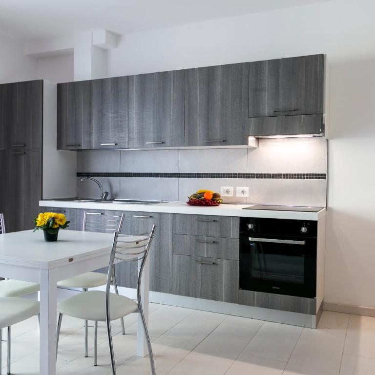 Residenza Riva Azzurra - One-Bedroom Apartment - 9