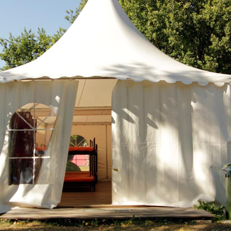 THE TENT - Youth Only - Buchung leider nur bis 30 Jahre möglich! - Litera en la tienda compartida mixta - 4