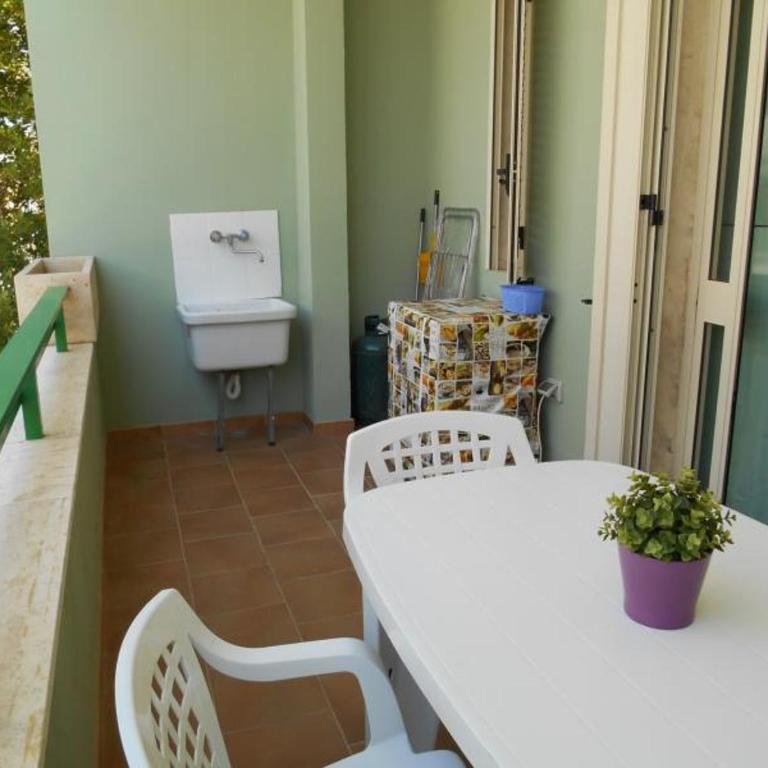 Bilocale al mare Baia Verde - Casa Vacanze - 3