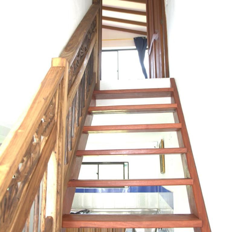 Hotel Internacional Jardín - Family Room with Private Bathroom - 3