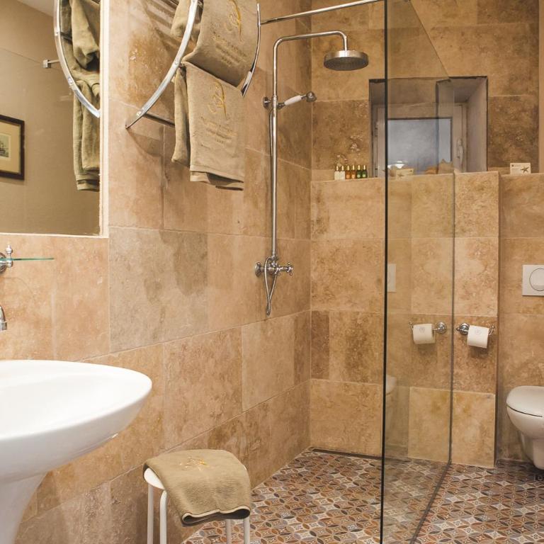 Palazzo Radomiri Heritage Boutique Hotel - Deluxe Suite - 16