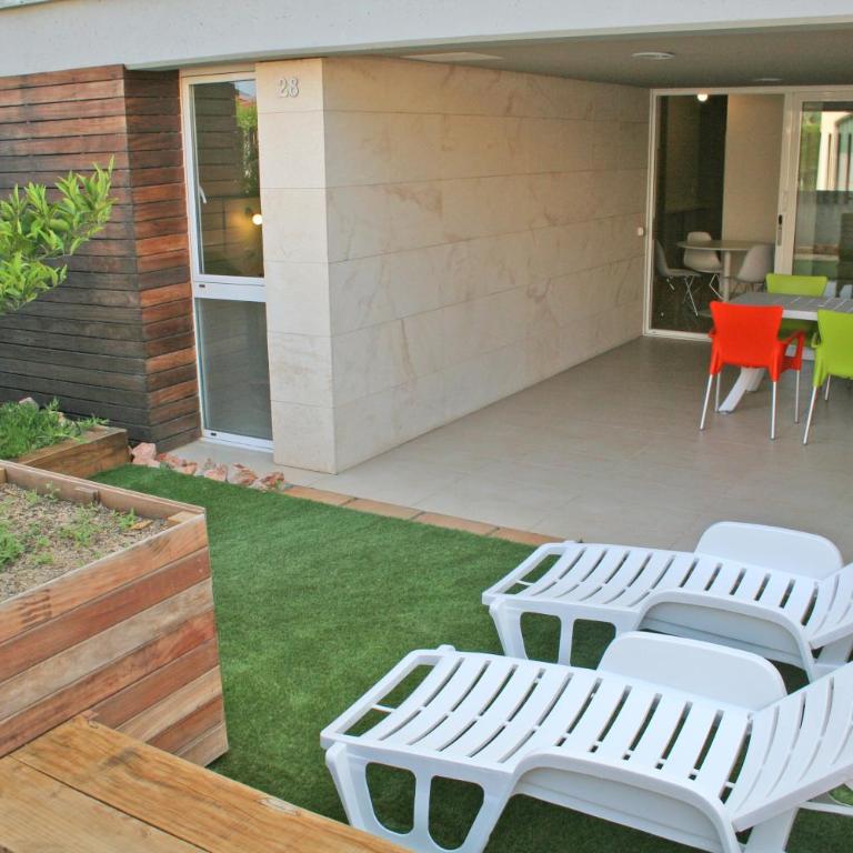 L' Escala Resort - Apartamento con jardín privado - 4