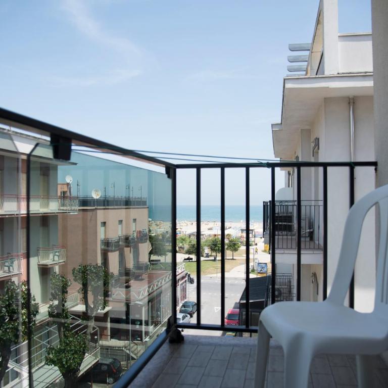 Hotel Nuovo Giardino - Camera Matrimoniale Deluxe con Vista Mare Laterale - 9