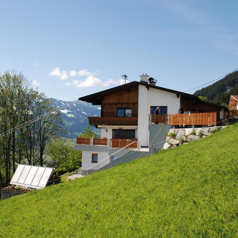 Ferienwohnung Nussbaum - Apartment mit 2 Schlafzimmern - 1