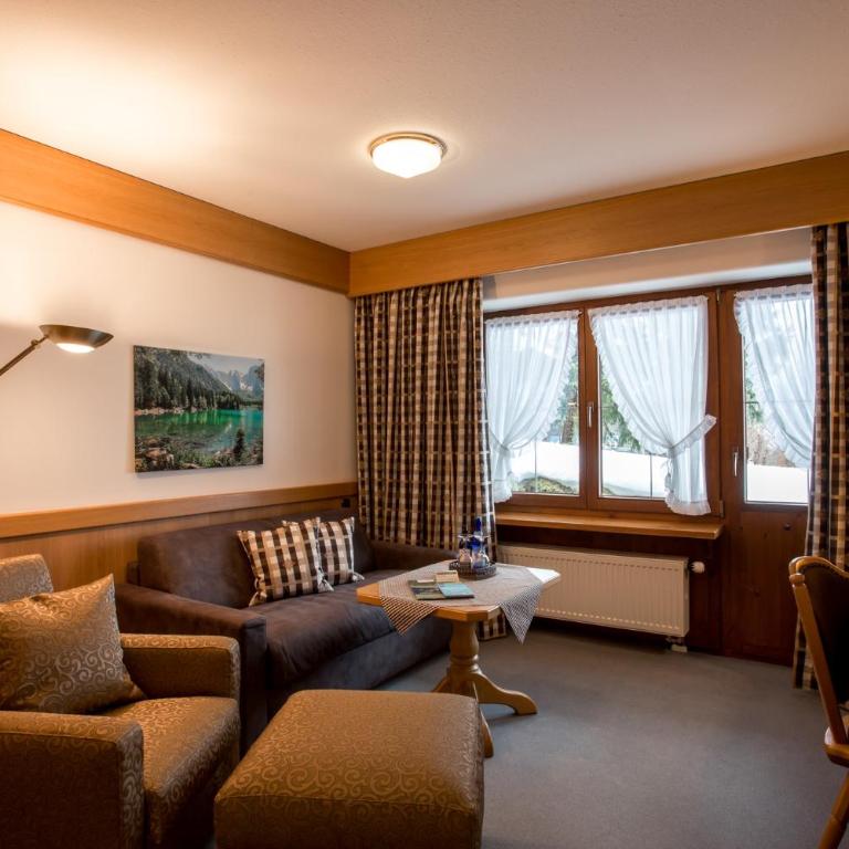 Hotel Bergruh - Suite mit 1 Schlafzimmer - 8