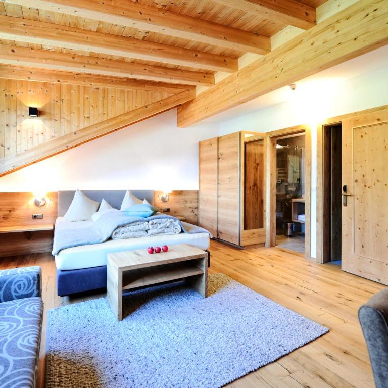Hotel Dorfstadl - Deluxe Doppelzimmer - 5