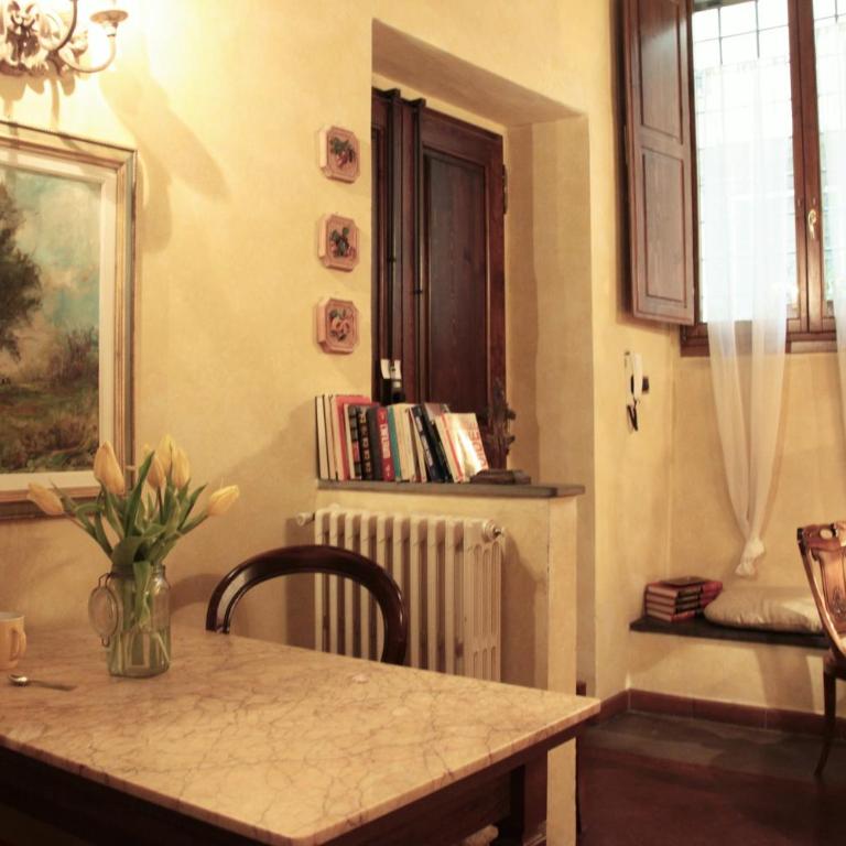 Casa Del Vescovo - One-Bedroom Apartment (2 Adults) - 12