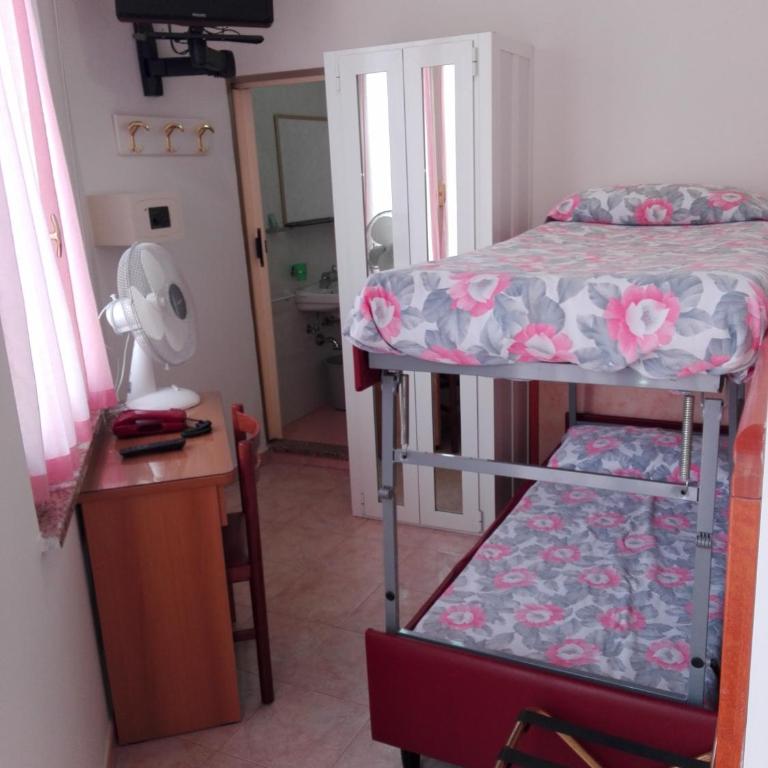 Hotel Parigi - Dormitorio Misto - 4