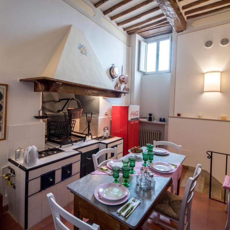 Appartmento in Via San Rufino - Appartamento su 2 Livelli - 31