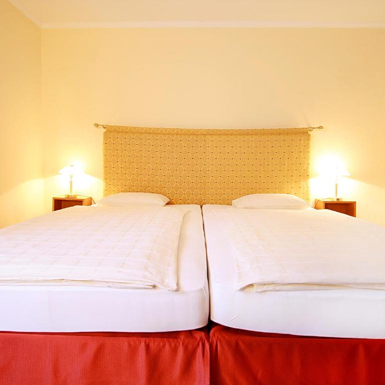 Hotel Garni Golf - Camera Matrimoniale Comfort - 5