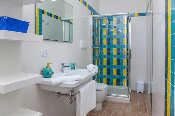 Blu d'aMare B&B - Camera Matrimoniale con Bagno Privato - 3