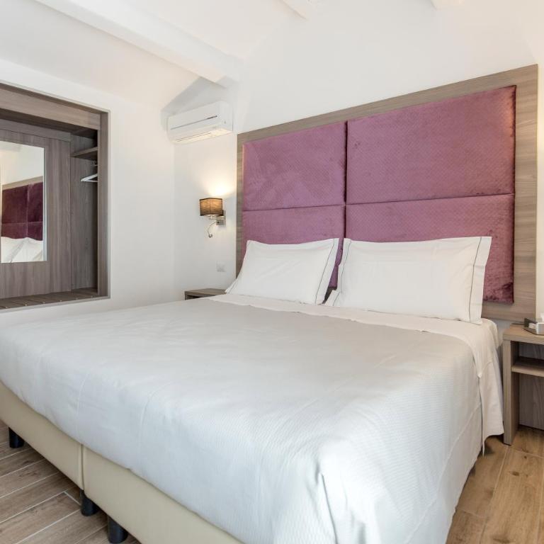 Apollo Guest House - Camera Familiare con Bagno - 5
