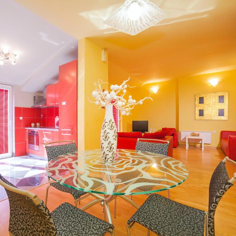 Apartments Franovic - Luksuzni Apartman sa 2 Spavaće Sobe - 6