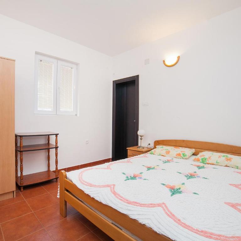 Apartments Franovic - Studio s Bračnim Krevetom - 2