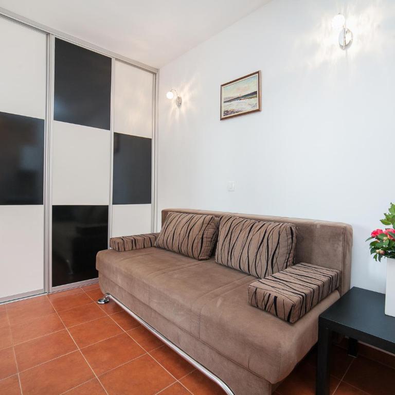 Apartments Franovic - Trokrevetni Studio - 2
