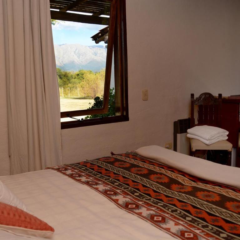 La Catalina Suites de Campo - Suite con vistas a la montaña y aire acondicionado - 2